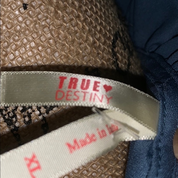 Blouse - Picture 5 of 5